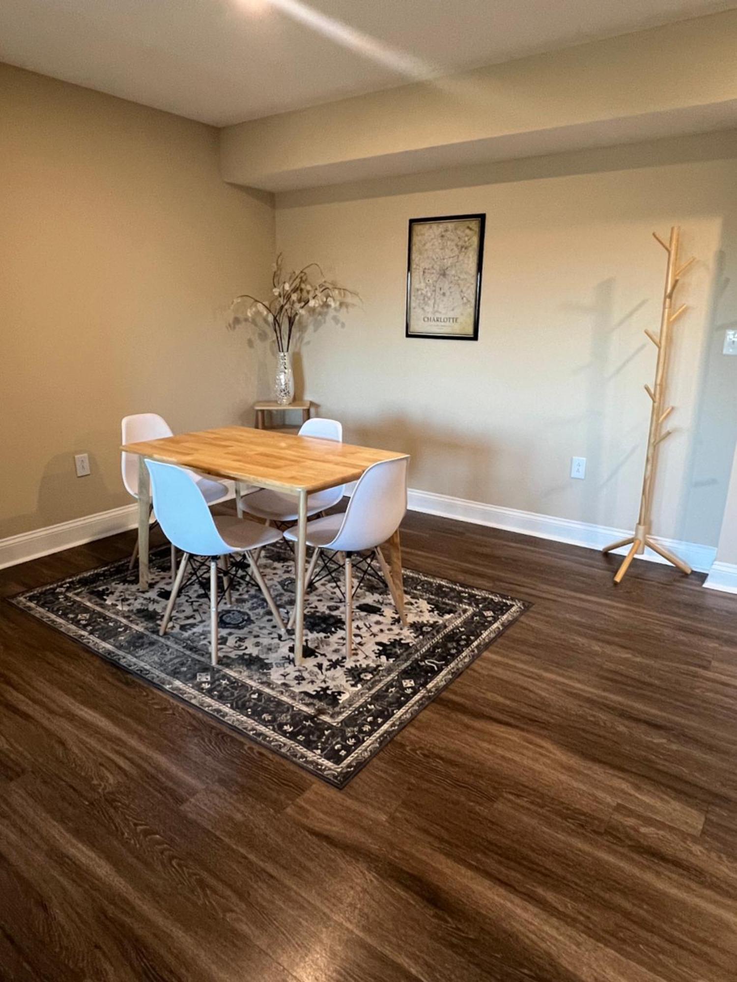Spacious 2 Bed, 2 Bath Uptown Gem In The Heart Of The City-Parking-Wi-Fi-Balcony Cgv Charlotte Buitenkant foto